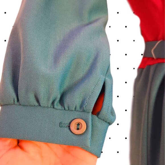 Vintage Teal button up dress with matching belt - Picture 5 of 8